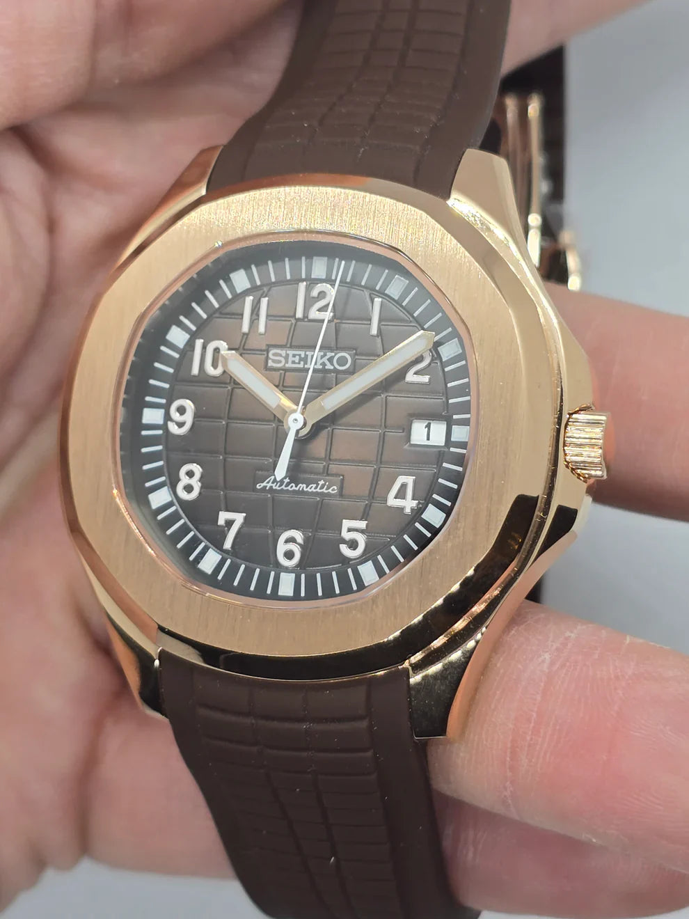 AQUANAUT MOD ROSE GOLD BROWN