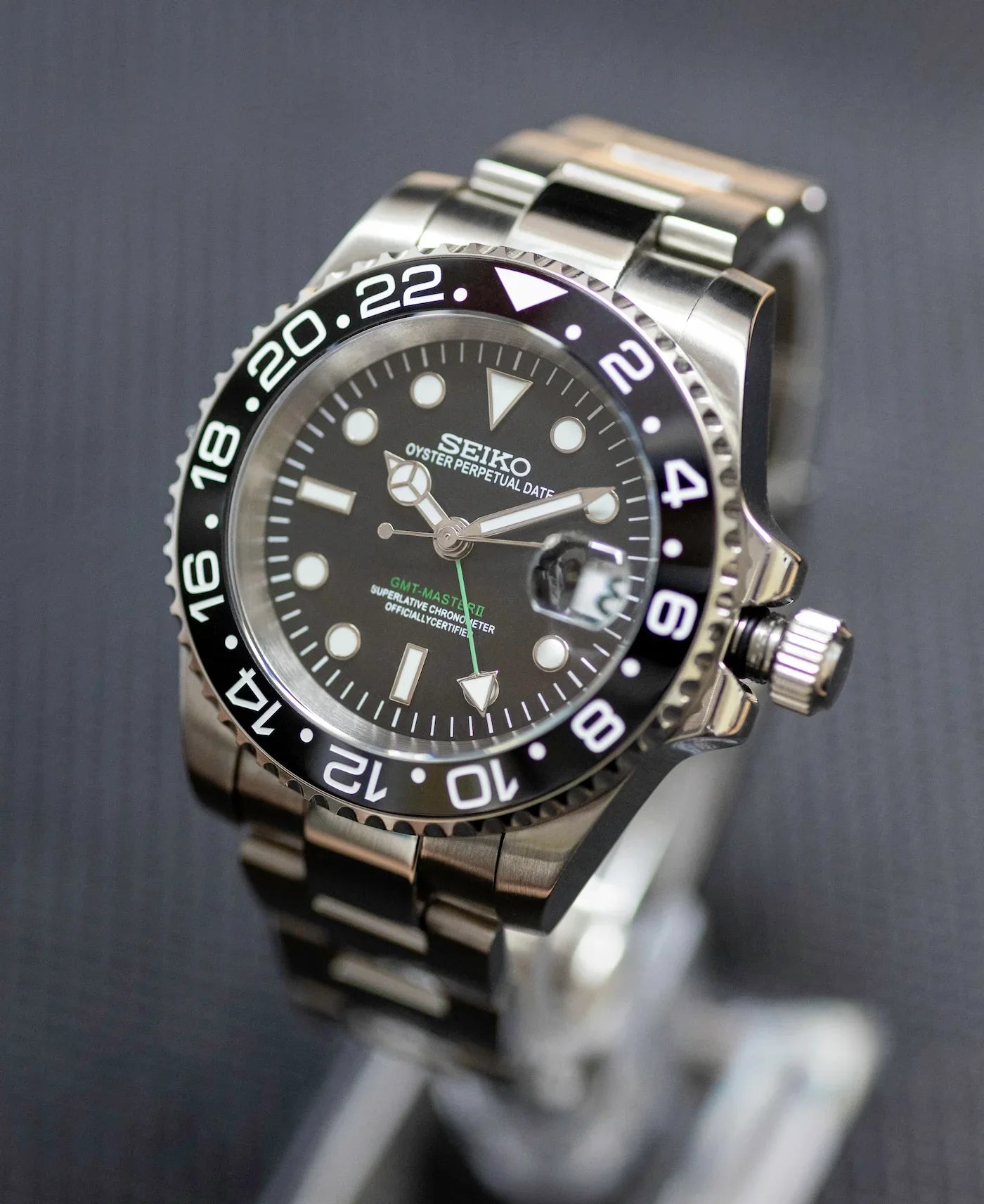 GMT MOD BLACK